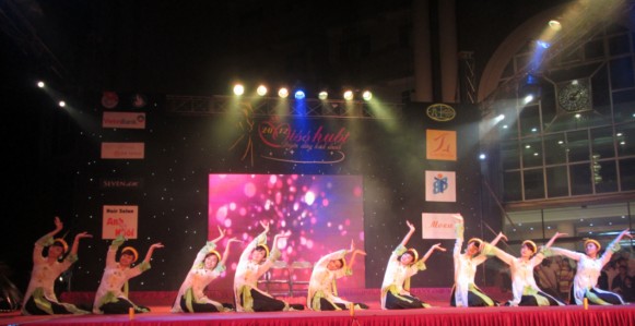 thi-miss-hutb-2013-21